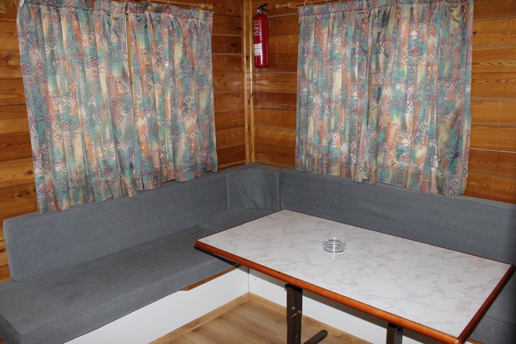 Bungalows Pena Montanesa アインサ 部屋 写真