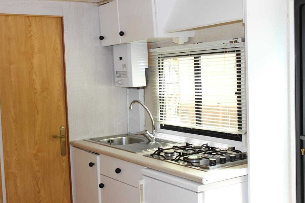 Bungalows Pena Montanesa アインサ 部屋 写真