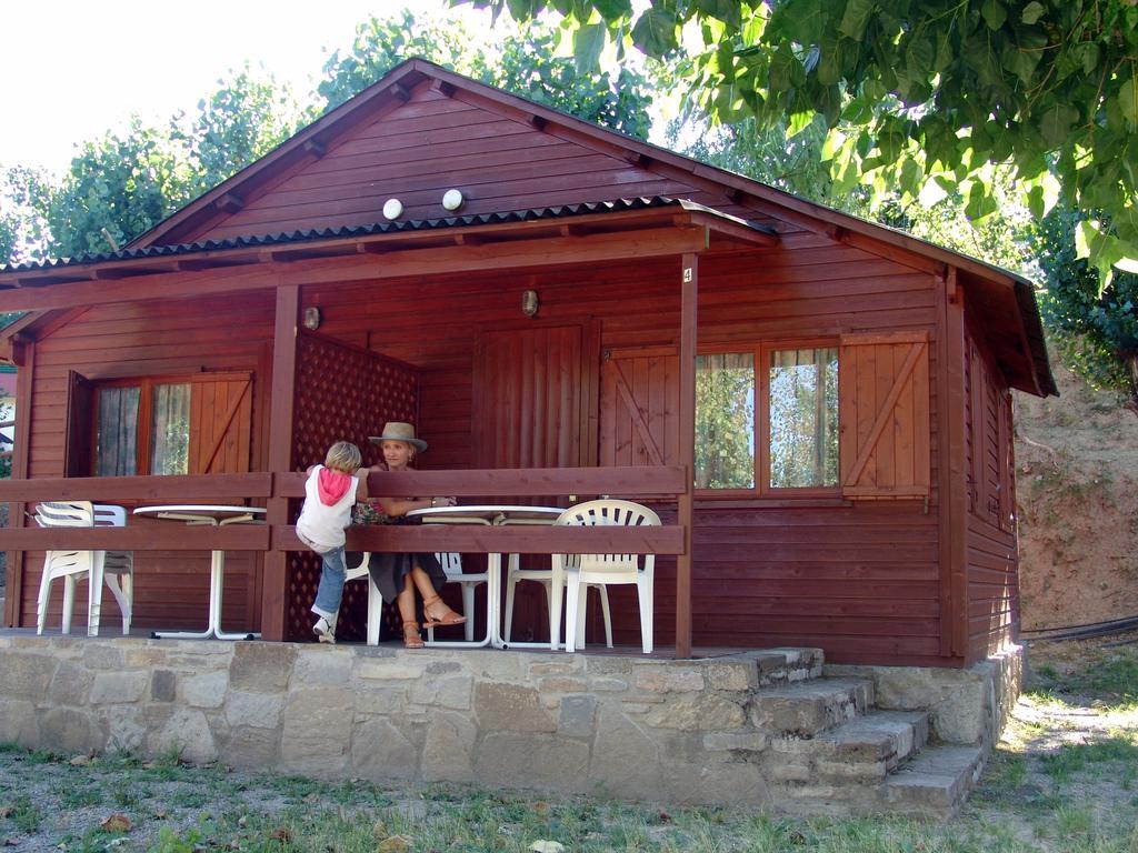 Bungalows Pena Montanesa アインサ 部屋 写真